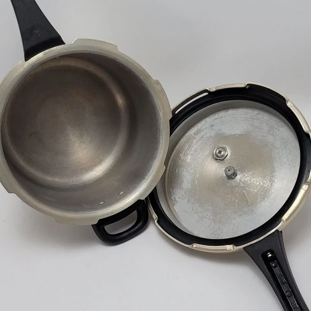 TTK Prestige LTD Manttra Aluminum 5 Qt. Pressure Cooker India